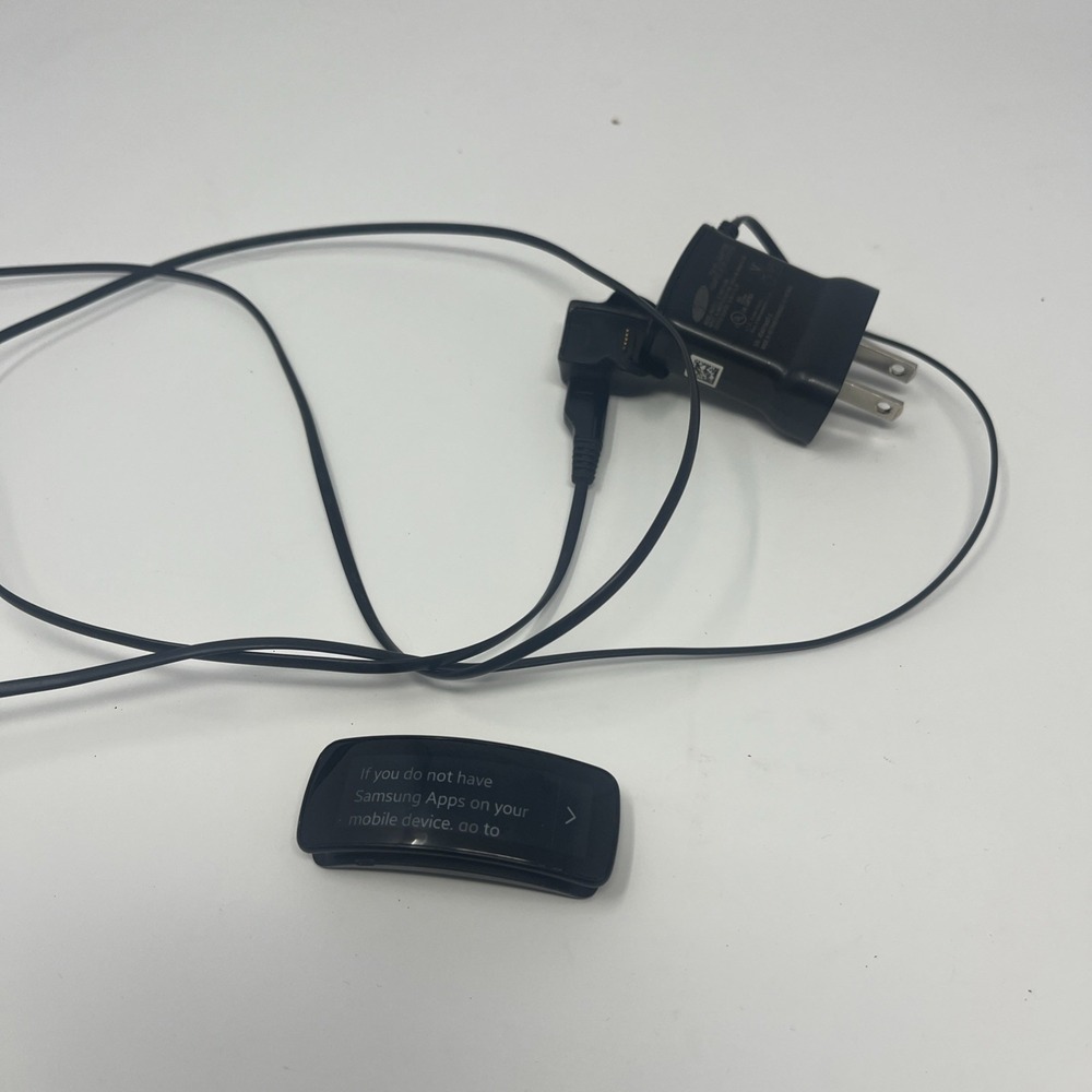 Samsung Galaxy Gear Fit‎ Smart Watch Activity Tracker - Black SM-R350 Working